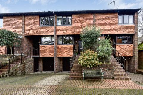 Mallard Place, Twickenham 3 bed terraced house for sale