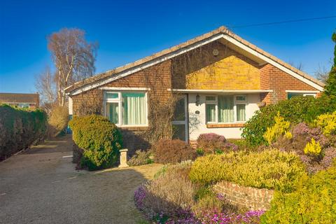 St. Cuthberts Lane, Locks Heath... 4 bed detached bungalow for sale