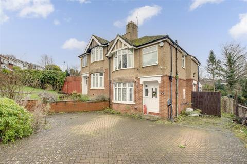 Hillview Road, High Wycombe HP13 3 bed semi