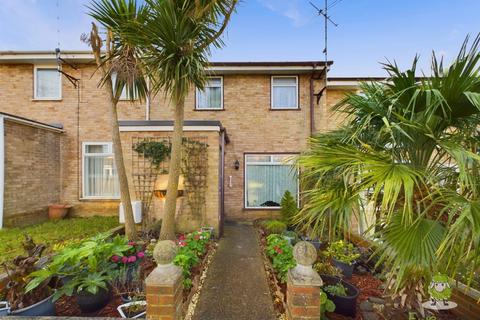 Broadway, Gillingham, Kent, ME8 3 bed terraced house for sale