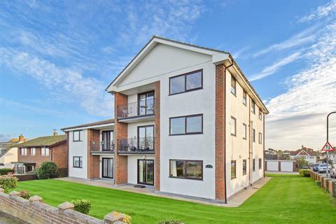 Marine Parade, Tankerton, Whitstable 3 bed apartment for sale