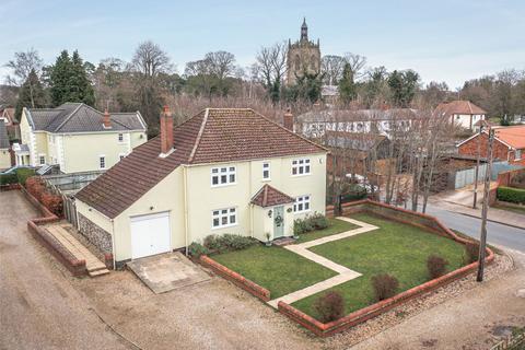 28 Tuns Road, Necton, PE37 4 bed detached house for sale