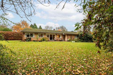 Malvern WR13 3 bed detached bungalow for sale