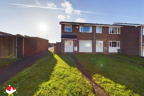 Curlew Road, Abbeymead, Gloucester 3 bed semi