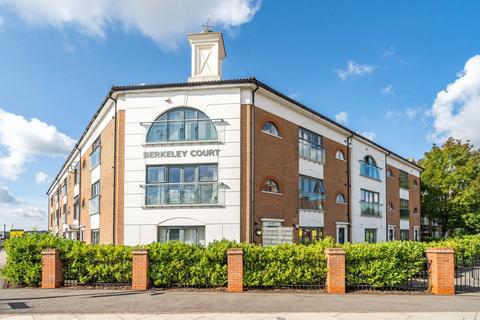 Masons Hill, Bromley 2 bed apartment for sale