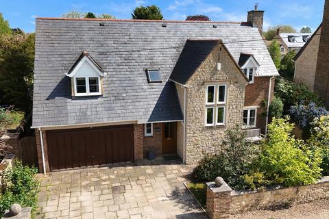 Abingdon Road, Witney OX29 4 bed detached house for sale