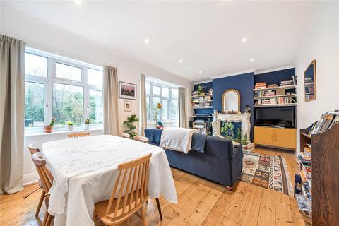 Kirkdale, London, SE26 2 bed maisonette for sale