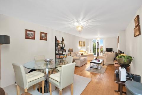 Kings Drive, Midhurst GU29 2 bed apartment for sale