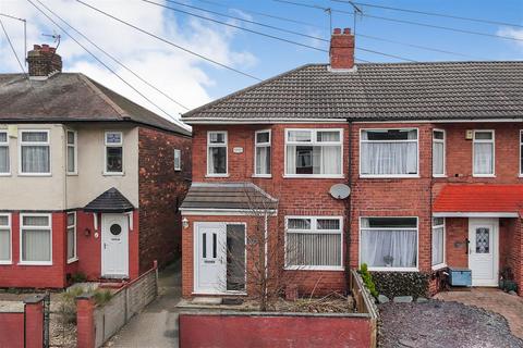 Woodgate Road, Hull 2 bed end of terrace house for sale