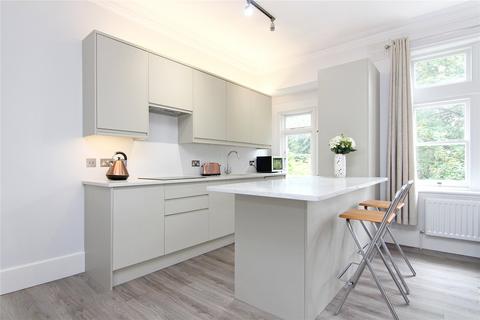 Briar Walk, Putney, London, SW15 1 bed apartment for sale