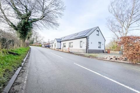 Woodholme, Kirby Lane, Leicester. 5 bed detached house for sale