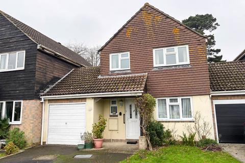 Rucrofts Close, Aldwick Felds 3 bed link detached house for sale