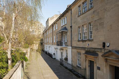 Miles's Buildings, Bath, Somerset, BA1 3 bed terraced house for sale