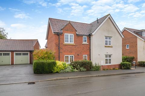 Heol Trothy, Caldicot 4 bed detached house for sale