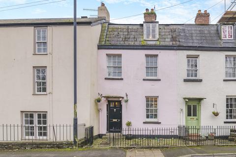 St. Ann Street, Chepstow 4 bed end of terrace house for sale