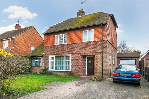 Burnet Avenue, Guildford, Surrey, GU1 3 bed detached house for sale