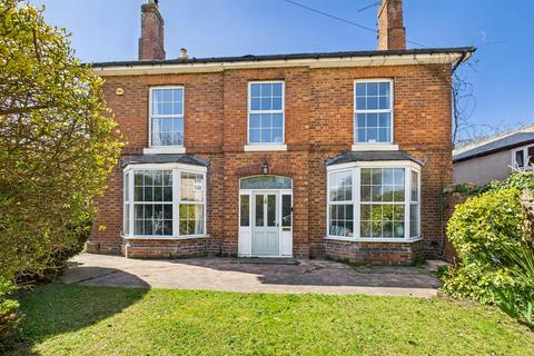 Tewkesbury Road, Longford, Gloucester 4 bed detached house for sale