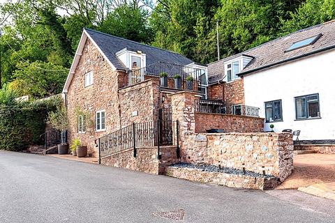 Westleigh, Tiverton, Devon, EX16 4 bed semi