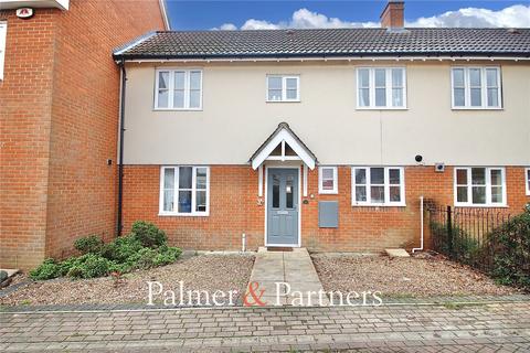 Emperor Circle, Ipswich, Suffolk, IP3 2 bed terraced house for sale