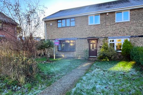 Henley Gardens, Hampshire PO15 4 bed end of terrace house for sale