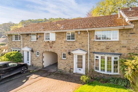 Willow Court, Otley LS21 3 bed terraced house for sale