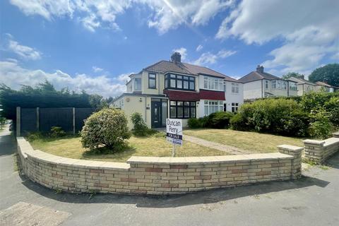 Chace Avenue, Potters Bar EN6 3 bed semi