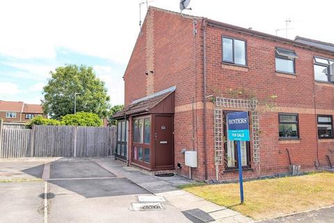Larkspur Close, Thornbury, Bristol 1 bed house for sale
