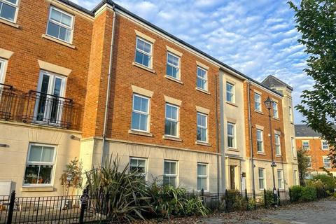 Bents Park Road, South Shields 2 bed flat for sale