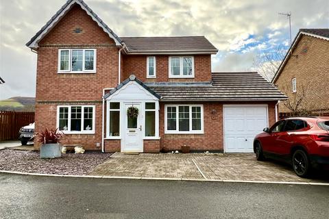 Orchard Drive, Robertstown CF44 4 bed detached house for sale