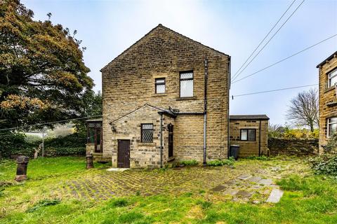 Halifax Road, Huddersfield HD3 3 bed detached house for sale