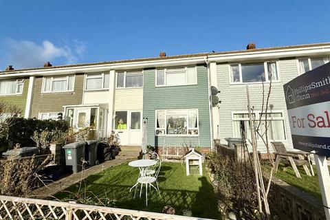 Pixie Dell, Braunton EX33 3 bed terraced house for sale