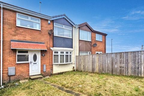 Bletchley Avenue, Town End Farm... 3 bed semi