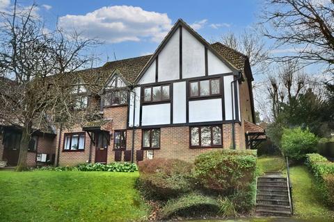 Broad Ha'penny, Boundstone, FARNHAM... 2 bed end of terrace house for sale