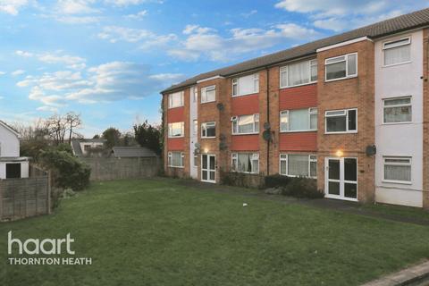 Parchmore Road, Thornton Heath 1 bed apartment for sale