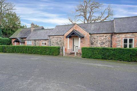 Garats Hay, Loughborough LE12 2 bed terraced bungalow for sale