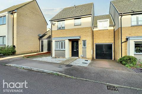 Brimstone Drive, Stevenage 4 bed link detached house for sale