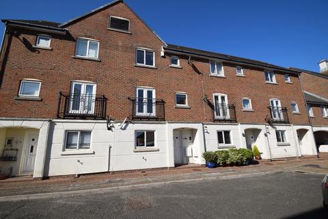 Leeward Quay, Eastbourne BN23 3 bed townhouse for sale