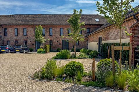 Broomlands Farm, Warnham 4 bed house for sale