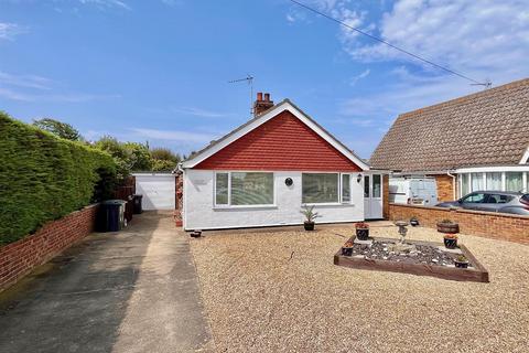 Nightingale Close, Scratby 2 bed detached bungalow for sale