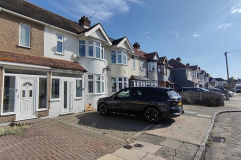 Essex RM13 3 bed terraced house for sale