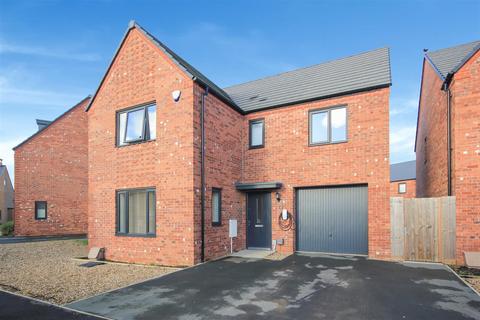 Mostyn Street, Wellingborough NN8 4 bed detached house for sale