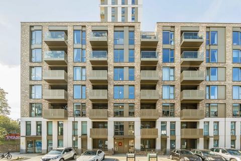 Benedict Road, London SW9 1 bed flat for sale