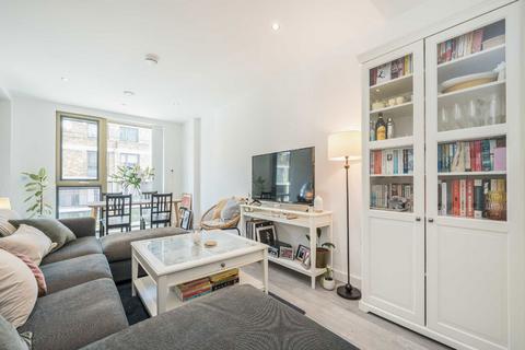 Benedict Road, London SW9 1 bed flat for sale