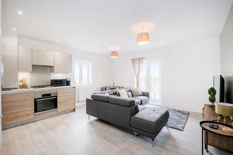 Hamlet House, Chigwell IG7 1 bed flat for sale