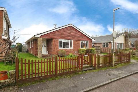 Lenacre Avenue, Dover CT16 3 bed detached bungalow for sale