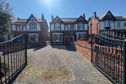 Wennington Road, Southport, PR9 7ER 3 bed semi