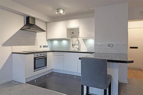 Garlands Road, Redhill 1 bed flat for sale