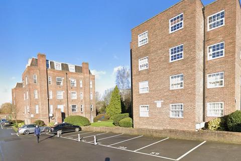 Gordon House, London W5 1 bed flat for sale
