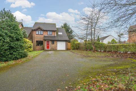 Mahonia Close, West End, Woking, GU24 4 bed detached house for sale