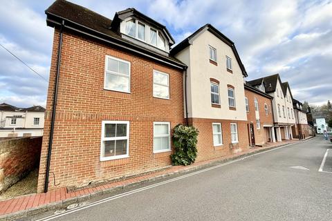 Redcotts Lane, Wimborne 2 bed flat for sale